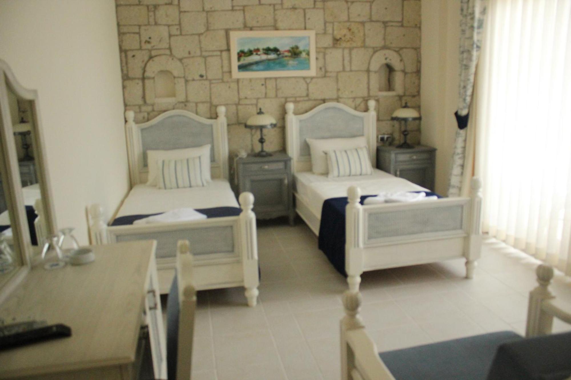 多里纳酒店 Çeşme 外观 照片