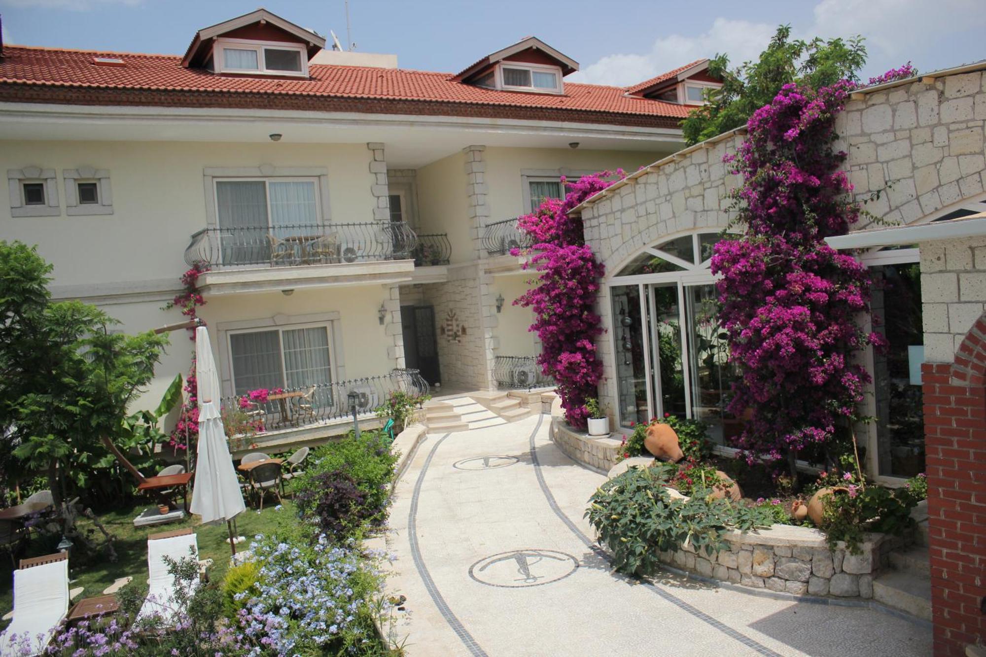 多里纳酒店 Çeşme 外观 照片