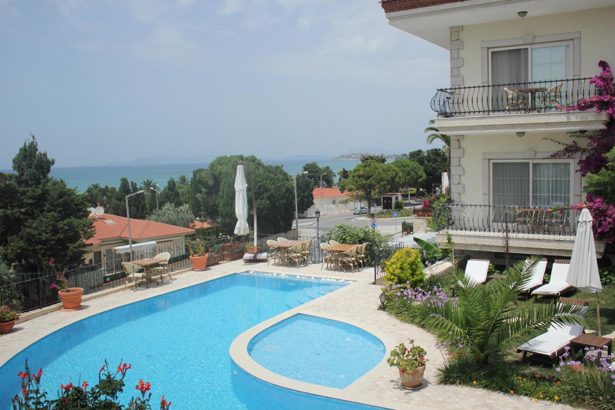多里纳酒店 Çeşme 外观 照片